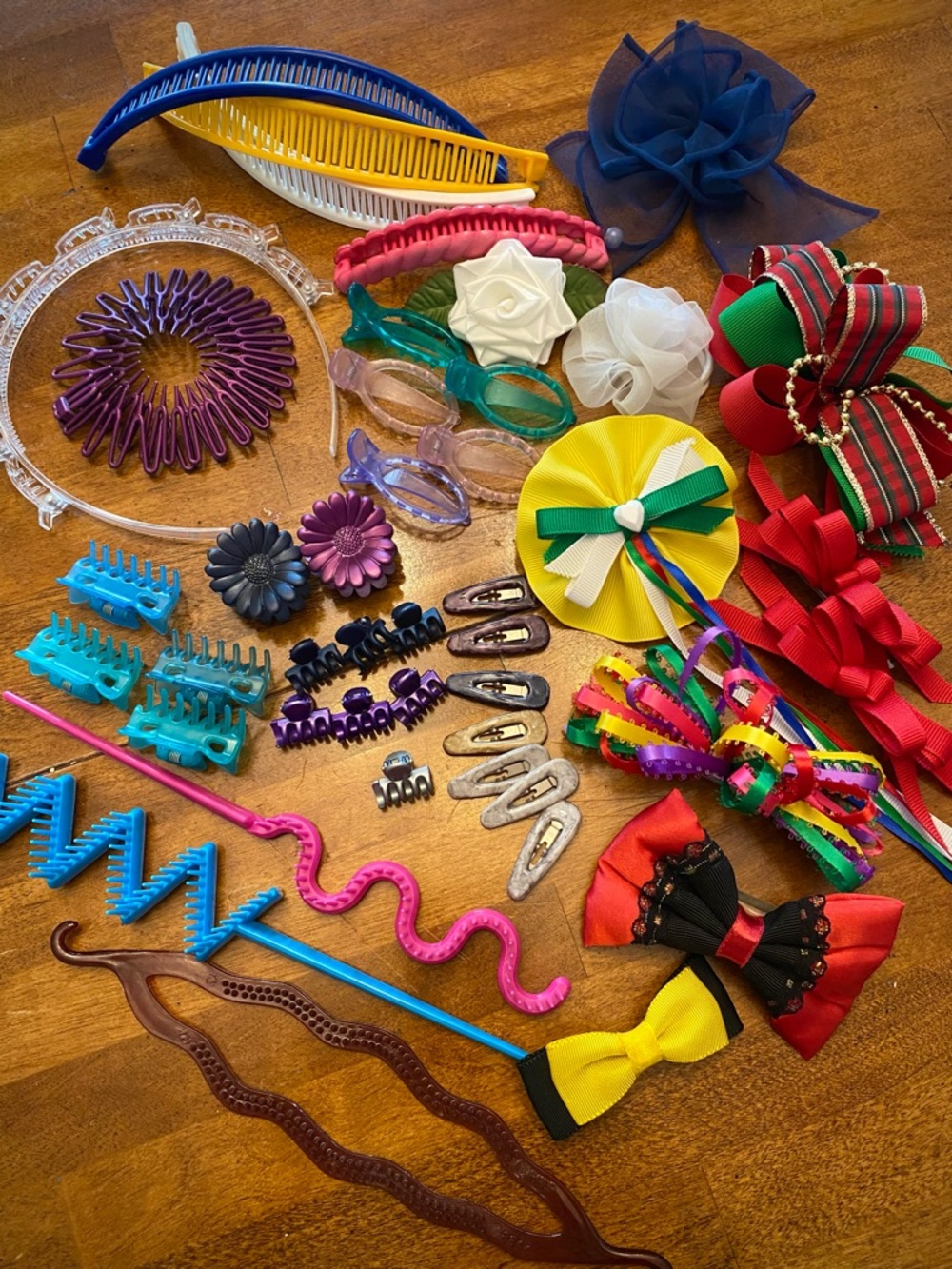 90s Y2K Colorful Girls Teen Hair Accessories Bows, Clips, Banana Clips